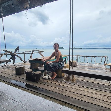 Firefly Guesthouse Prek Svay Village Bagian luar foto