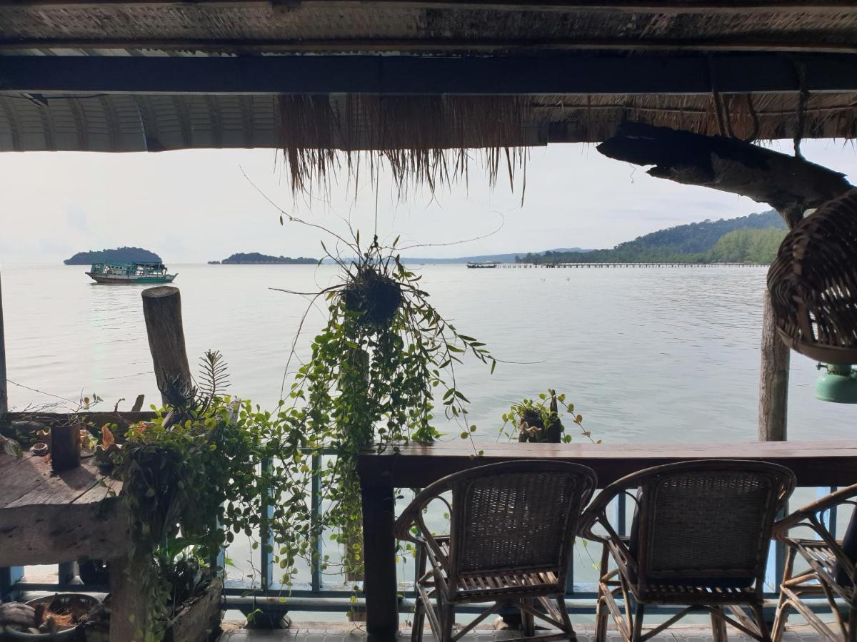 Firefly Guesthouse Prek Svay Village Bagian luar foto