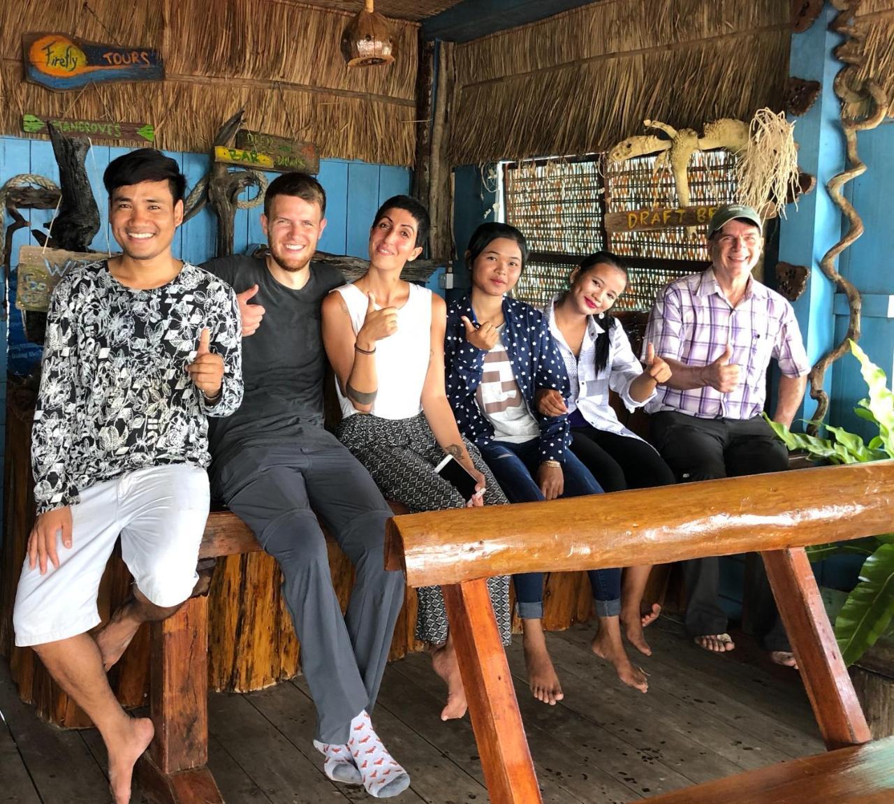 Firefly Guesthouse Prek Svay Village Bagian luar foto