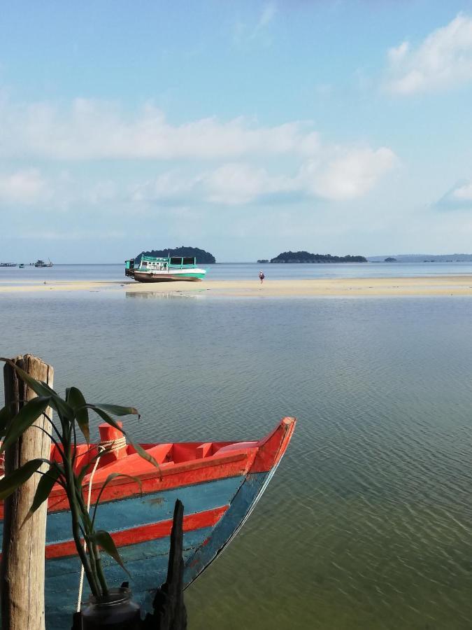 Firefly Guesthouse Prek Svay Village Bagian luar foto